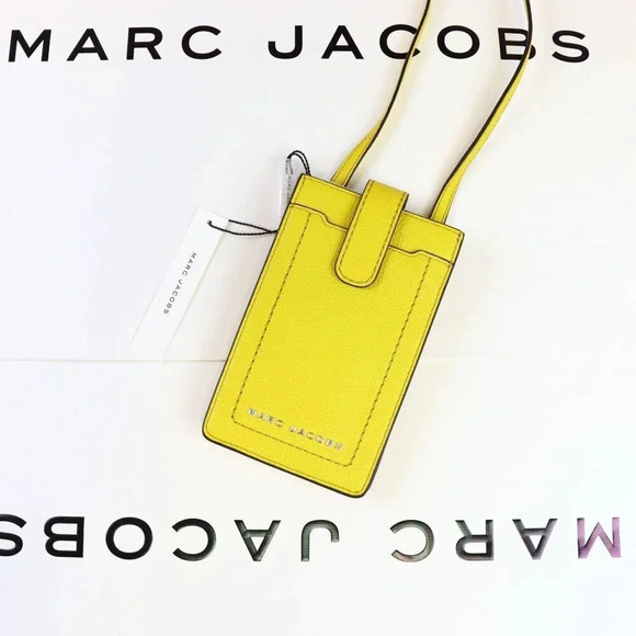 Marc Jacobs The Groove Pebble Leather Phone Crossbody Bag S107L01SP21 * Original - Picture 7 of 16